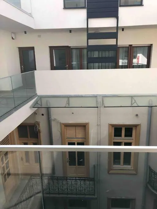 Luxury Cozy 2 Bdr Downtown Apt.1 Βουδαπέστη 0*,  Ουγγαρία